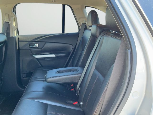 Used 2013 Ford Edge SEL FWD image 20