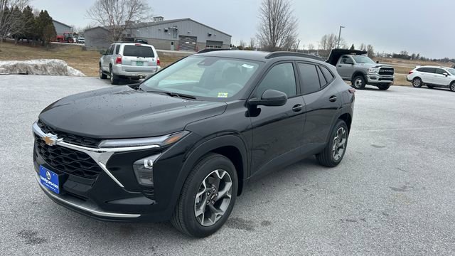 New 2026 Chevrolet Trax LT image 7