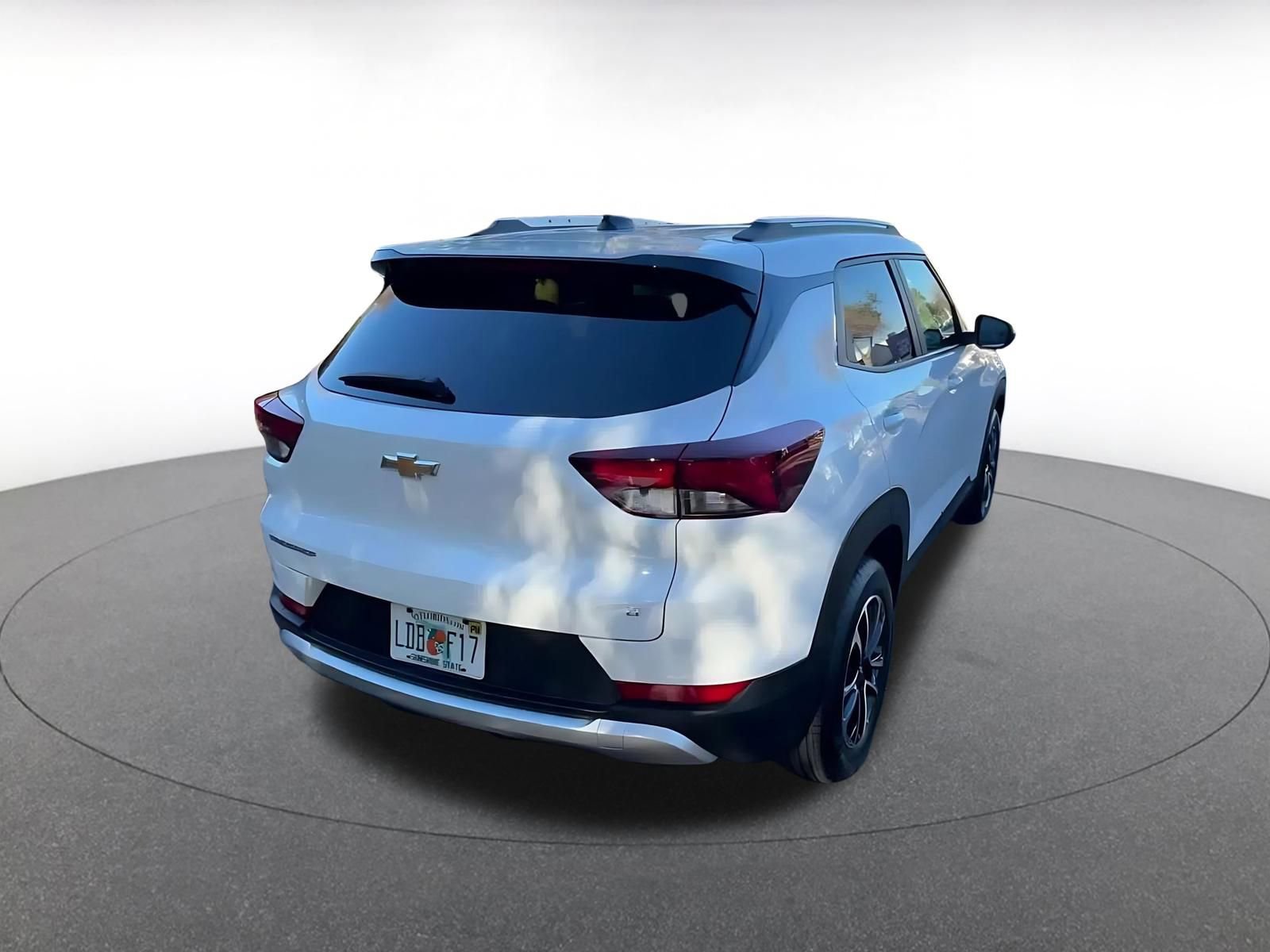 Used 2025 Chevrolet TrailBlazer LT image 14