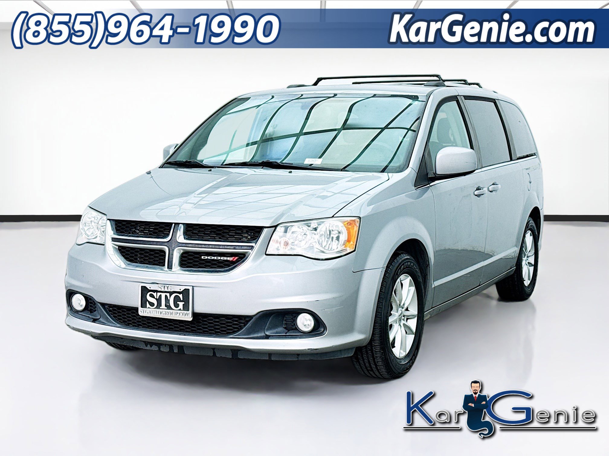 Used 2019 Dodge Grand Caravan SXT image 1
