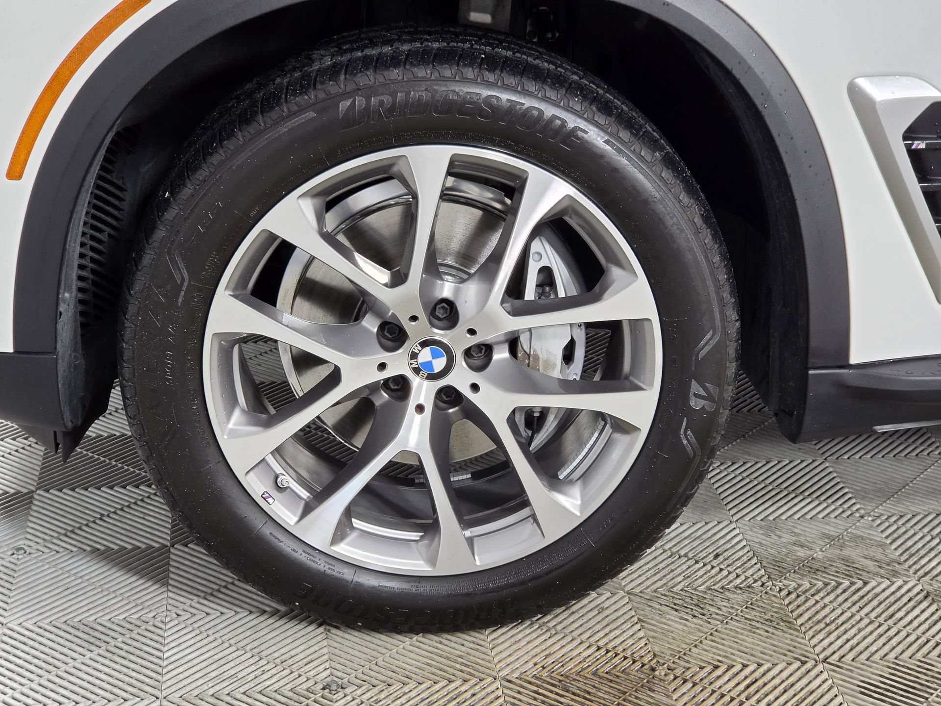 Used 2026 BMW X5 xDrive40i AWD/4WD image 46