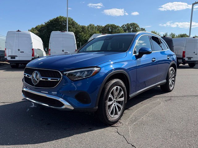 Certified 2024 Mercedes-Benz GLC 300 4MATIC w/ Advanced USB Package image 3