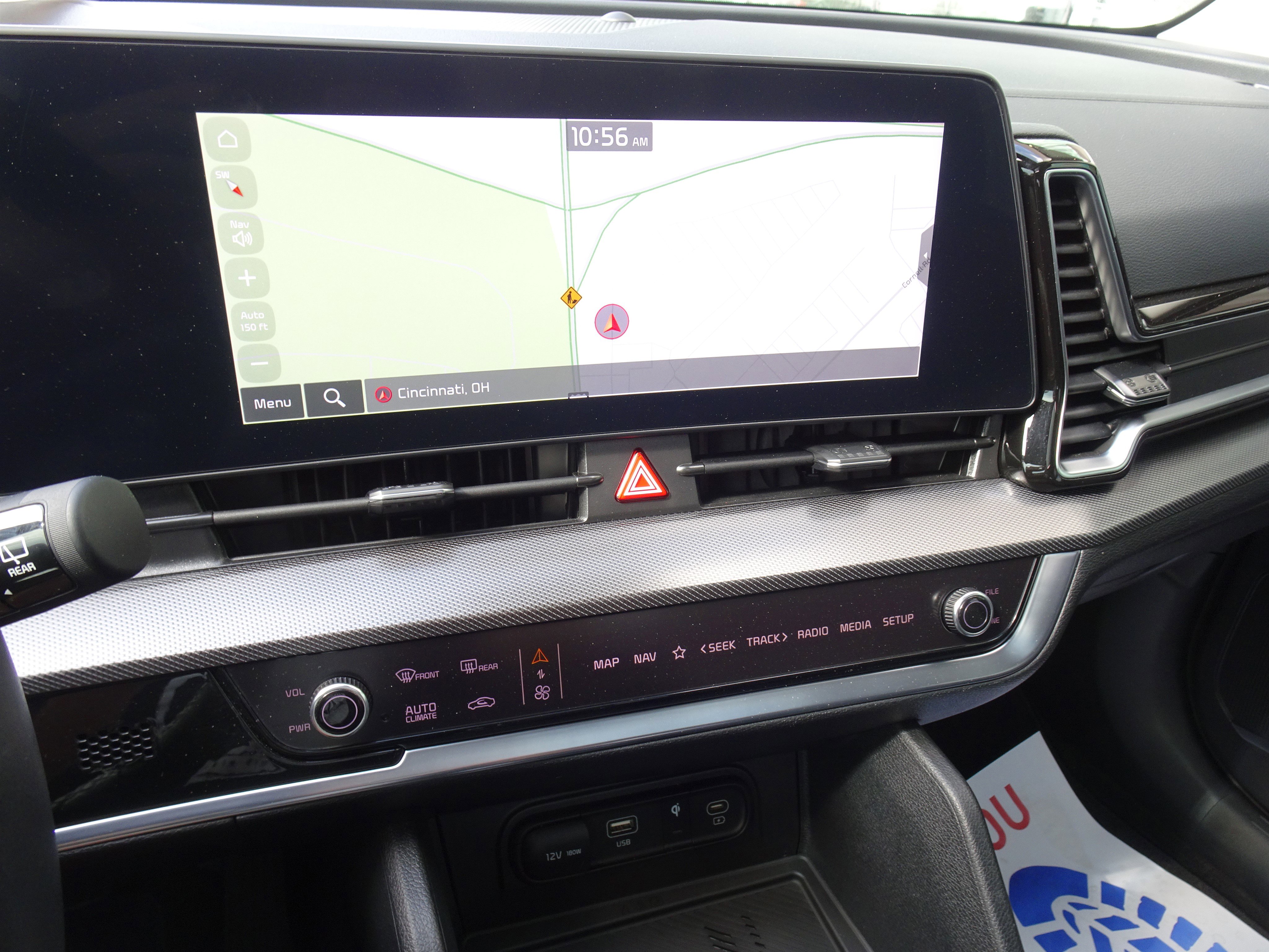 Used 2025 Kia Sportage SX image 22