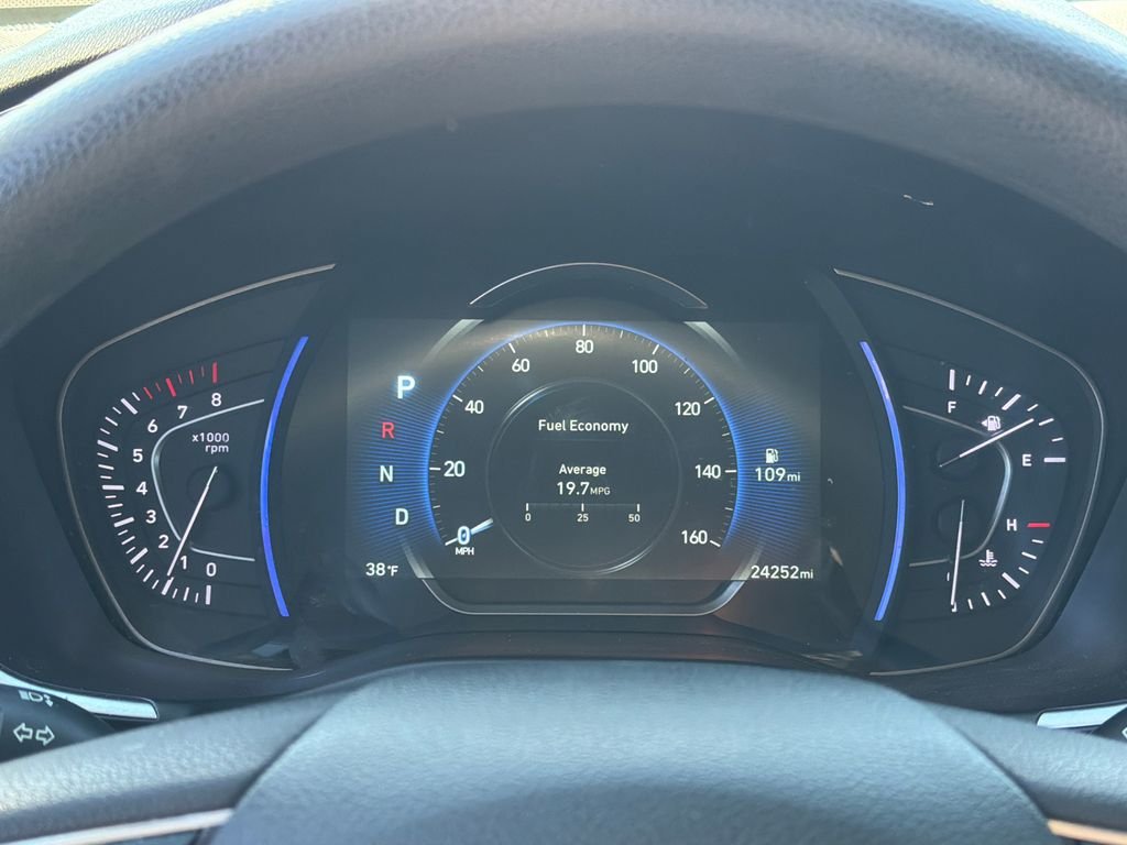 Used 2020 Hyundai Santa Fe SEL FWD image 26