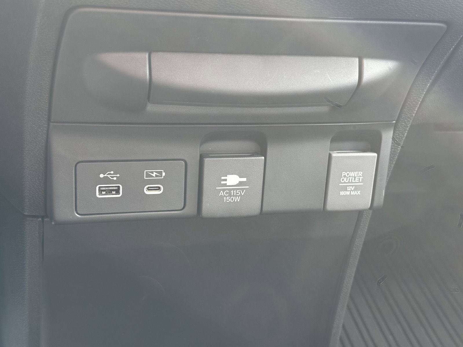 Certified 2025 Honda Odyssey Elite image 31