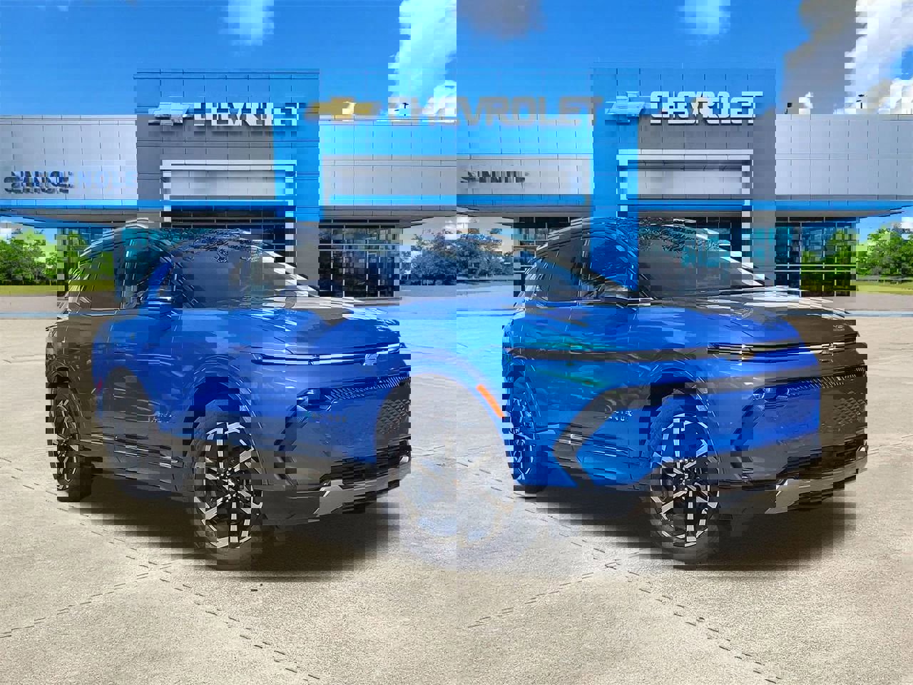 New 2025 Chevrolet Equinox EV LT image 1