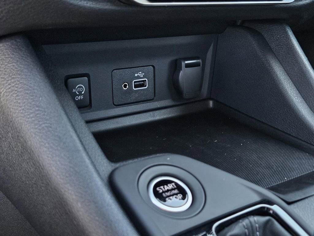New 2025 Nissan Sentra S image 18