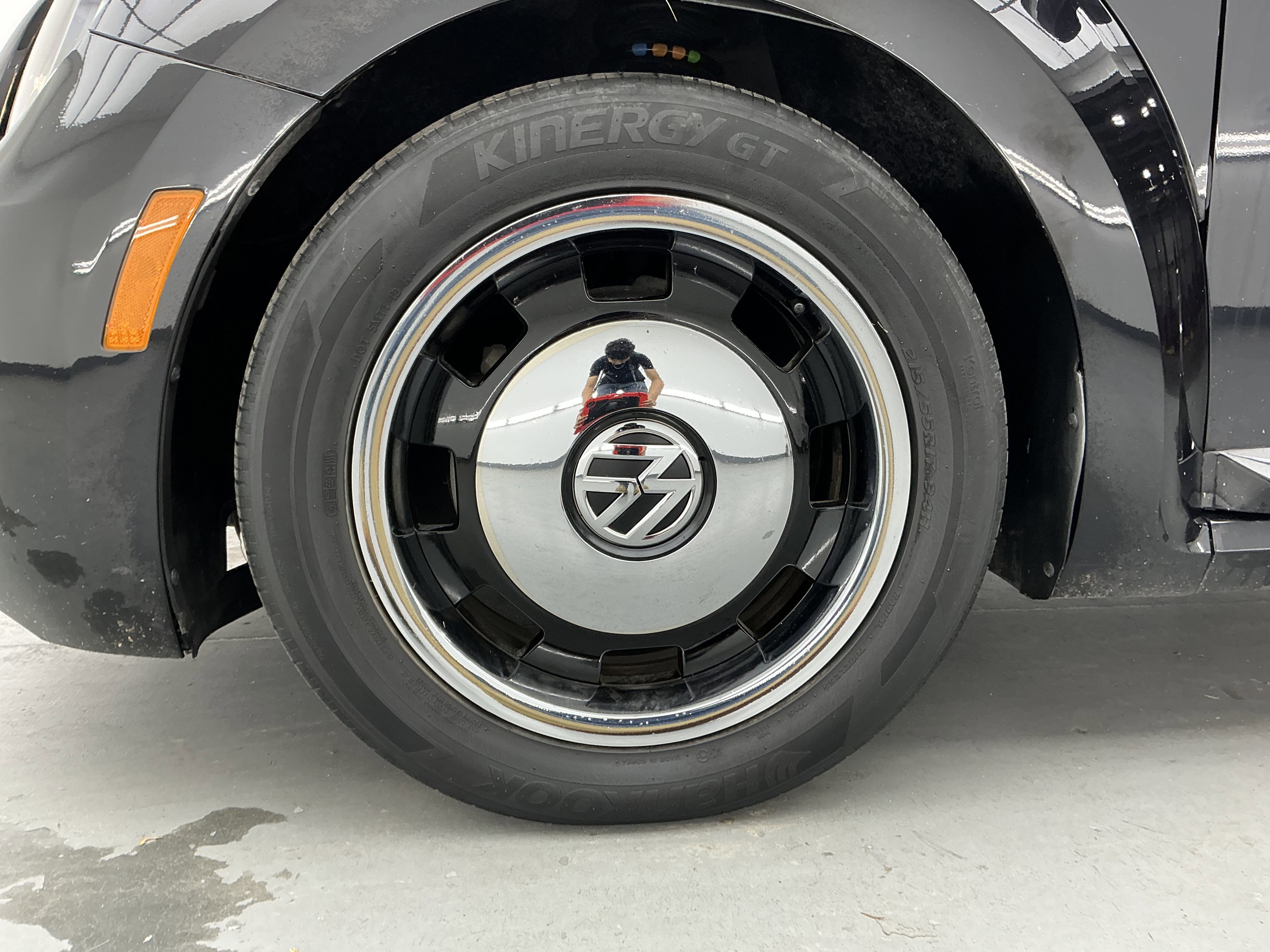 Used 2018 Volkswagen Beetle 2.0T Coast image 17