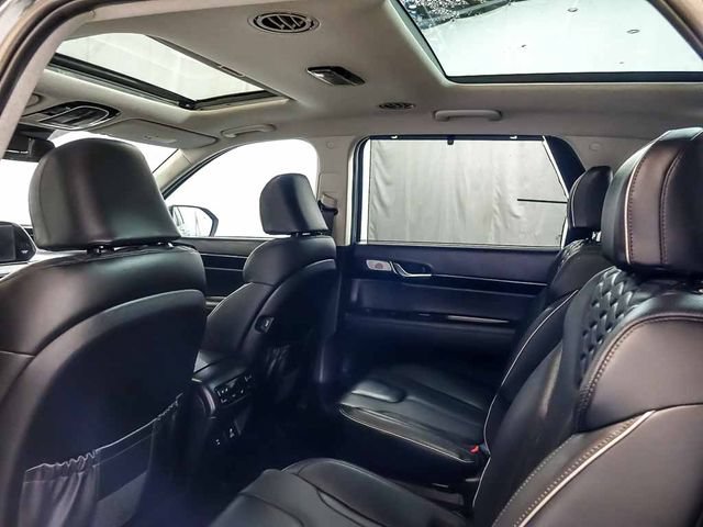 Used 2022 Hyundai Palisade Limited AWD/4WD image 16