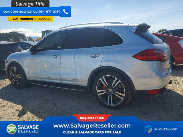 Used 2012 Porsche Cayenne Turbo AWD/4WD image 3