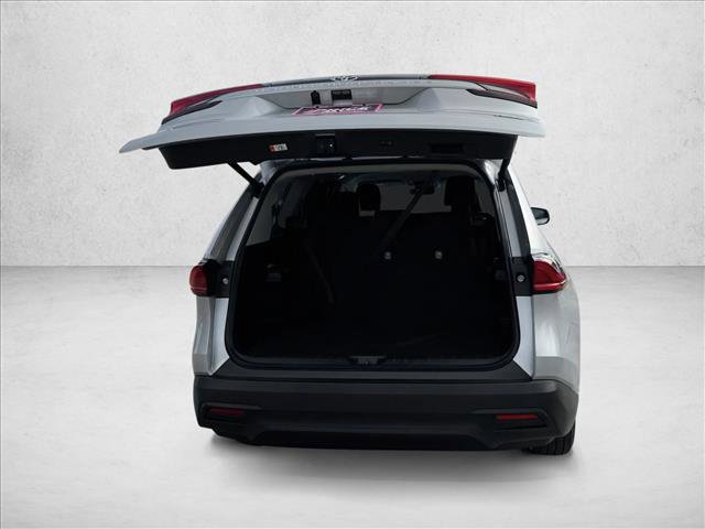 Certified 2025 Toyota Grand Highlander AWD image 9