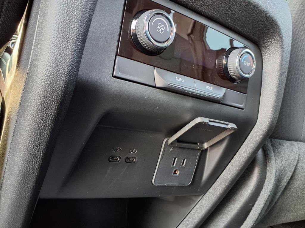 New 2026 Chevrolet Traverse LT w/ Driver Confidence Package image 22