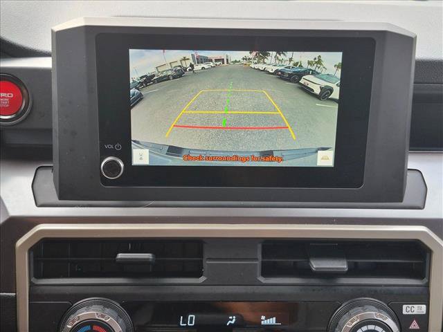 Certified 2025 Toyota Tacoma TRD Off-Road AWD/4WD image 12