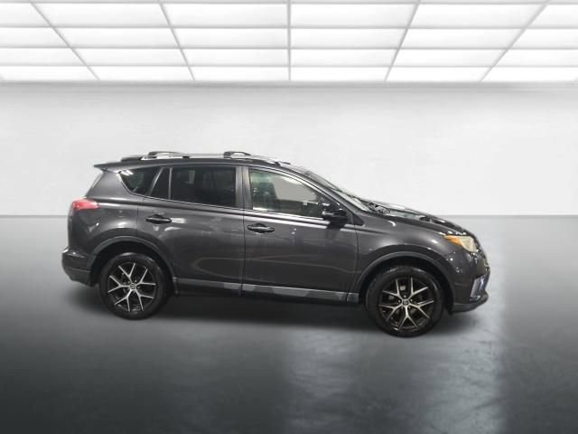 Used 2016 Toyota RAV4 SE w/ Advanced Technology Package image 3