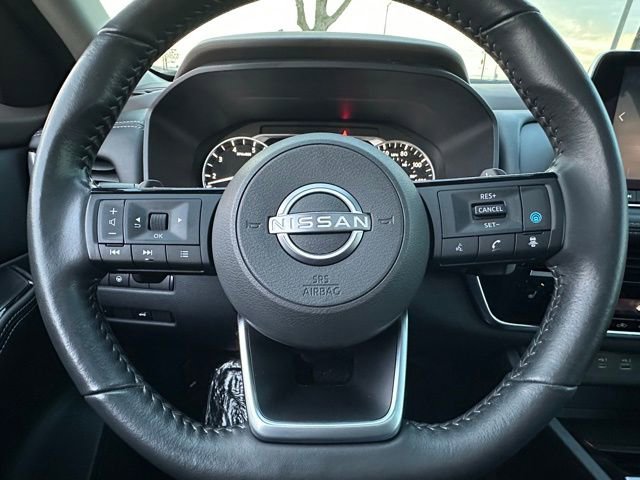 Certified 2022 Nissan Rogue SV w/ SV Premium Package AWD/4WD image 41