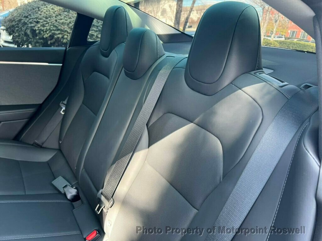 Used 2024 Tesla Model 3 image 17