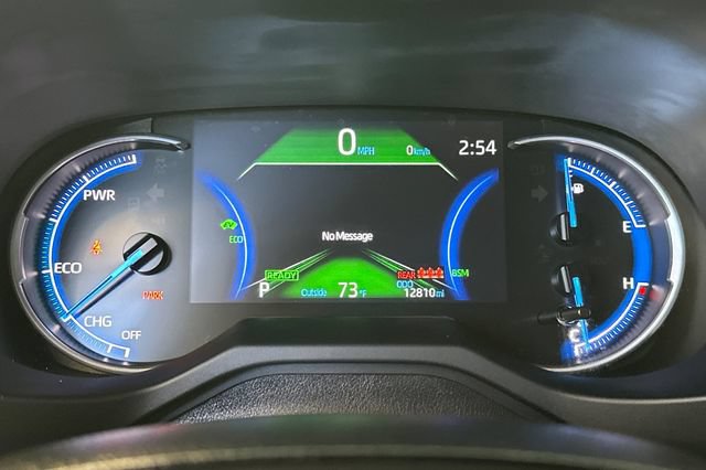 Certified 2025 Toyota RAV4 LE AWD/4WD image 28
