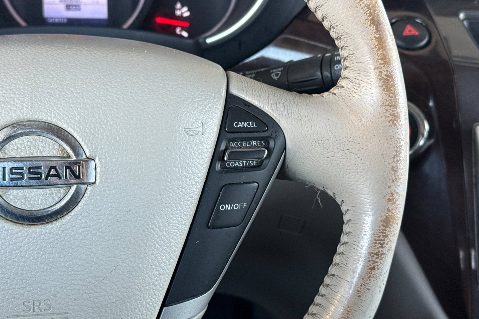 Used 2016 Nissan Quest SV FWD image 32