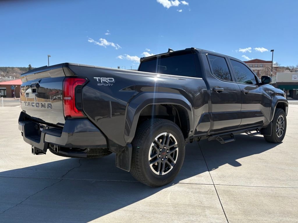 Used 2025 Toyota Tacoma TRD Sport image 6