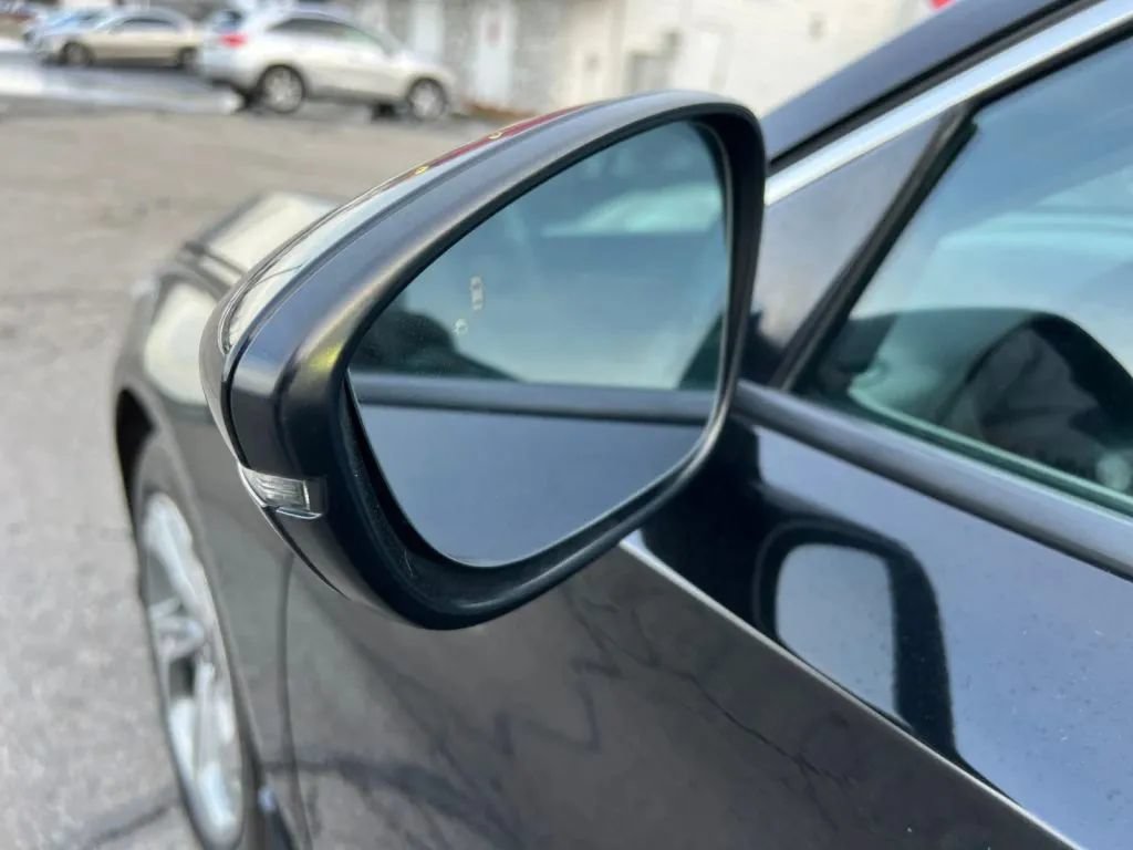 Used 2018 Honda Accord EX-L image 28