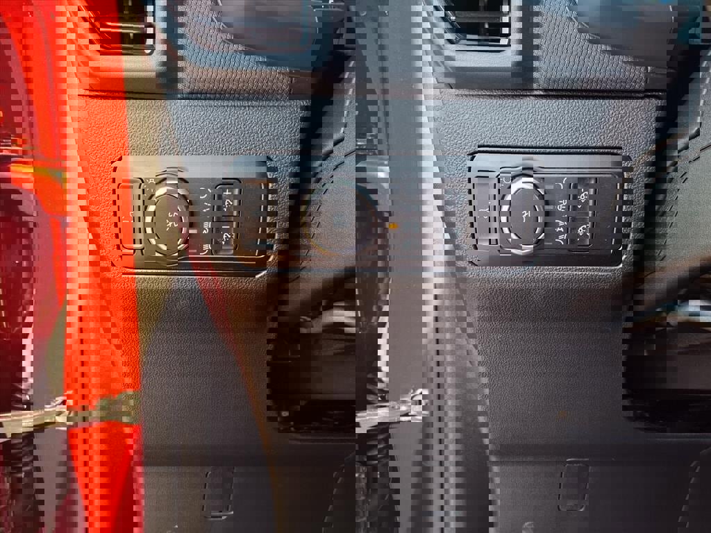 New 2025 Ford Bronco Sport Heritage w/ Convenience Package image 17