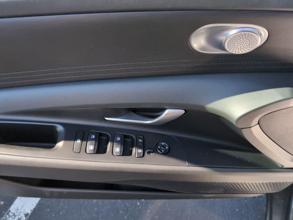 New 2026 Hyundai Elantra Hybrid FWD image 29