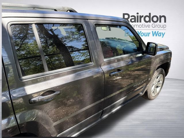 Used 2014 Jeep Patriot Latitude w/ Sun/Sound Group AWD/4WD image 8