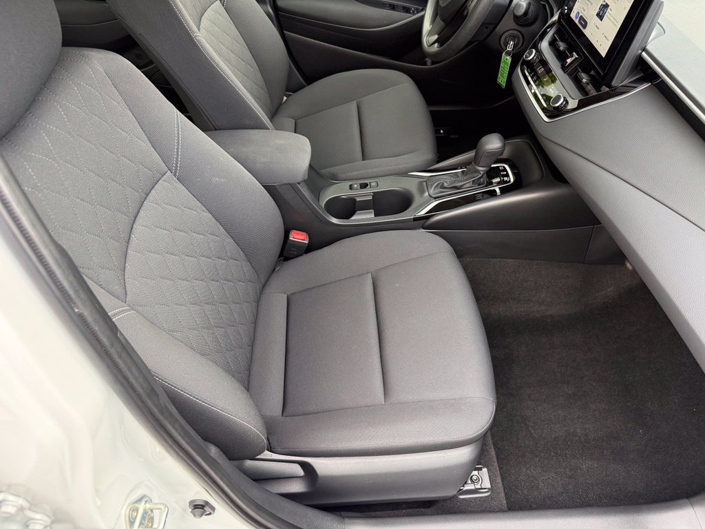 Certified 2026 Toyota Corolla LE FWD image 40