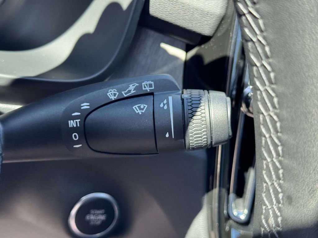 Certified 2026 Volvo XC40 B5 Plus w/ Protection Package Premier image 22