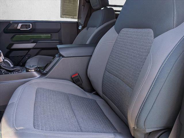 Used 2023 Ford Bronco Outer Banks image 15