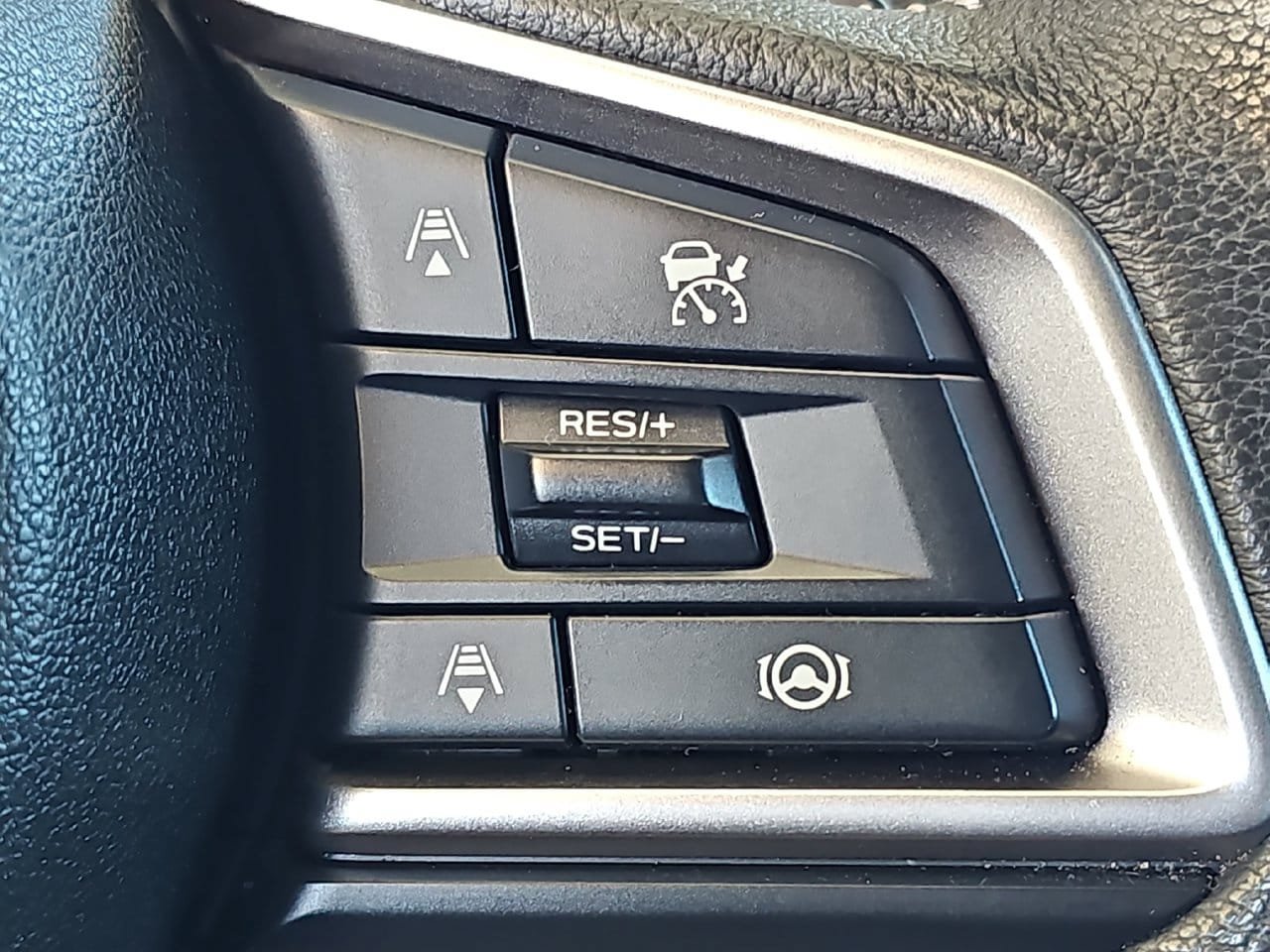 Used 2024 Subaru Outback Premium w/ Popular Package #1 AWD/4WD image 23