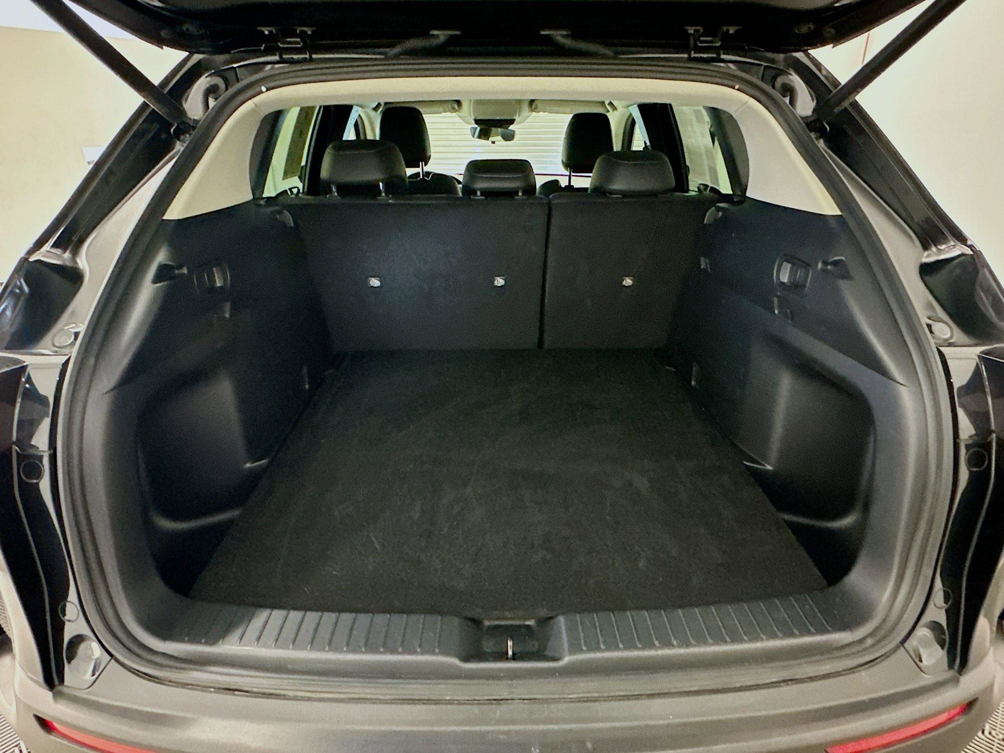 Used 2025 MAZDA CX-50 AWD 2.5 S w/ Preferred Package image 30