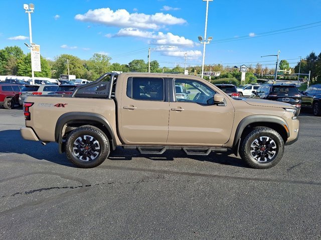 Used 2023 Nissan Frontier PRO-4X w/ Technology Package image 8