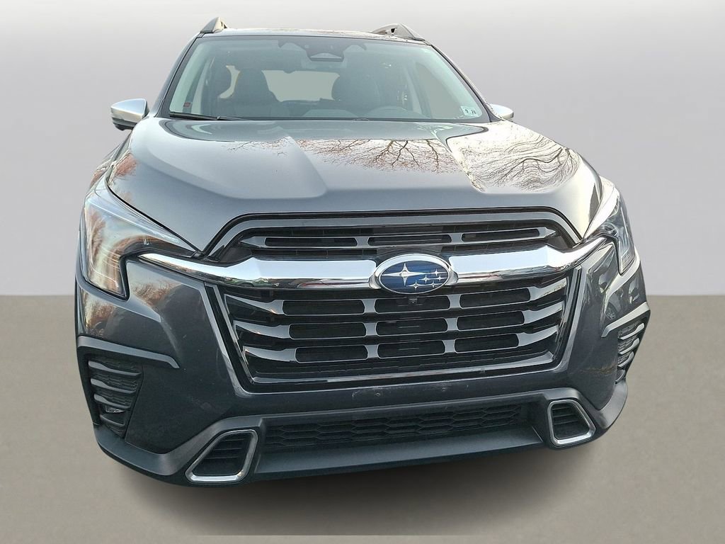 Used 2023 Subaru Ascent Touring image 2