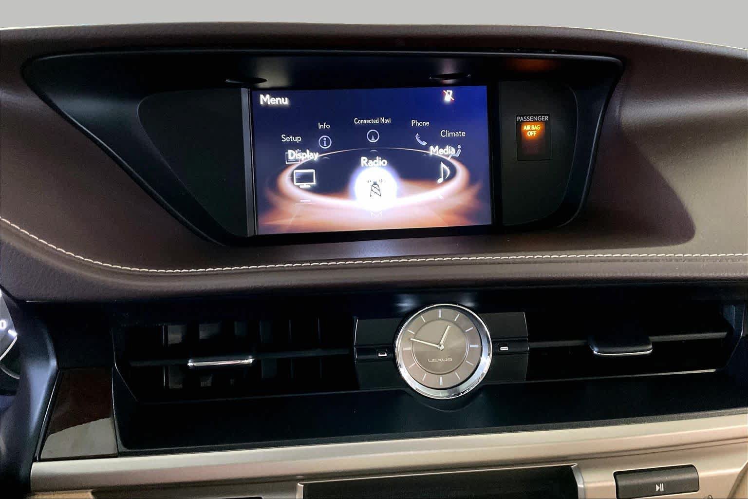 Used 2017 Lexus ES 350 w/ Premium Package FWD image 6