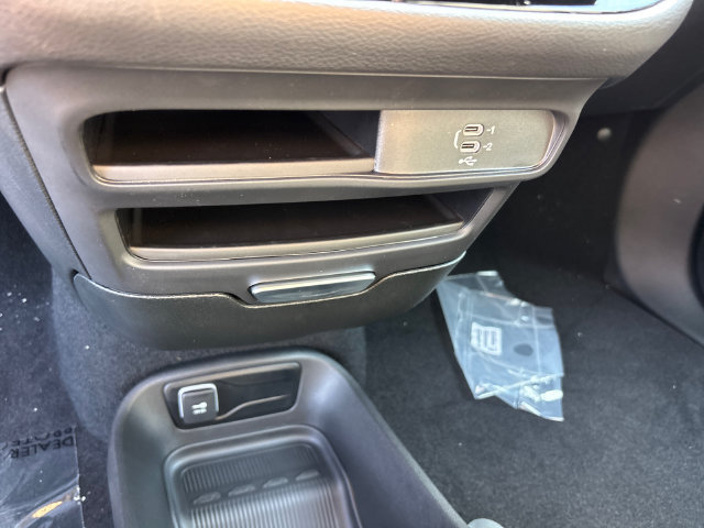 New 2027 Chrysler Pacifica LX FWD image 18