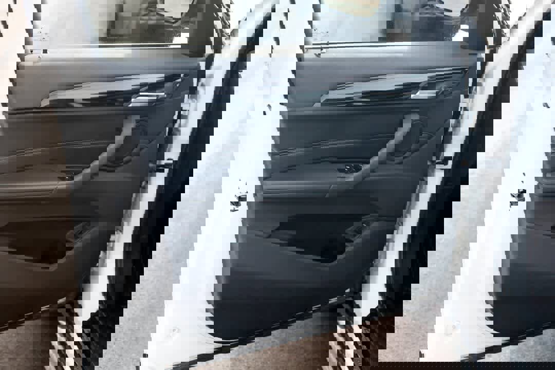 Used 2018 BMW X1 xDrive28i image 32