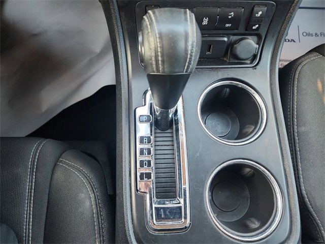 Used 2015 GMC Acadia SLE image 26