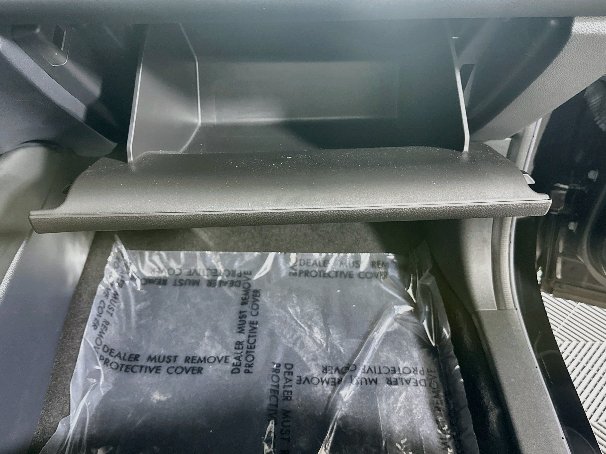 Used 2024 Honda HR-V LX image 32
