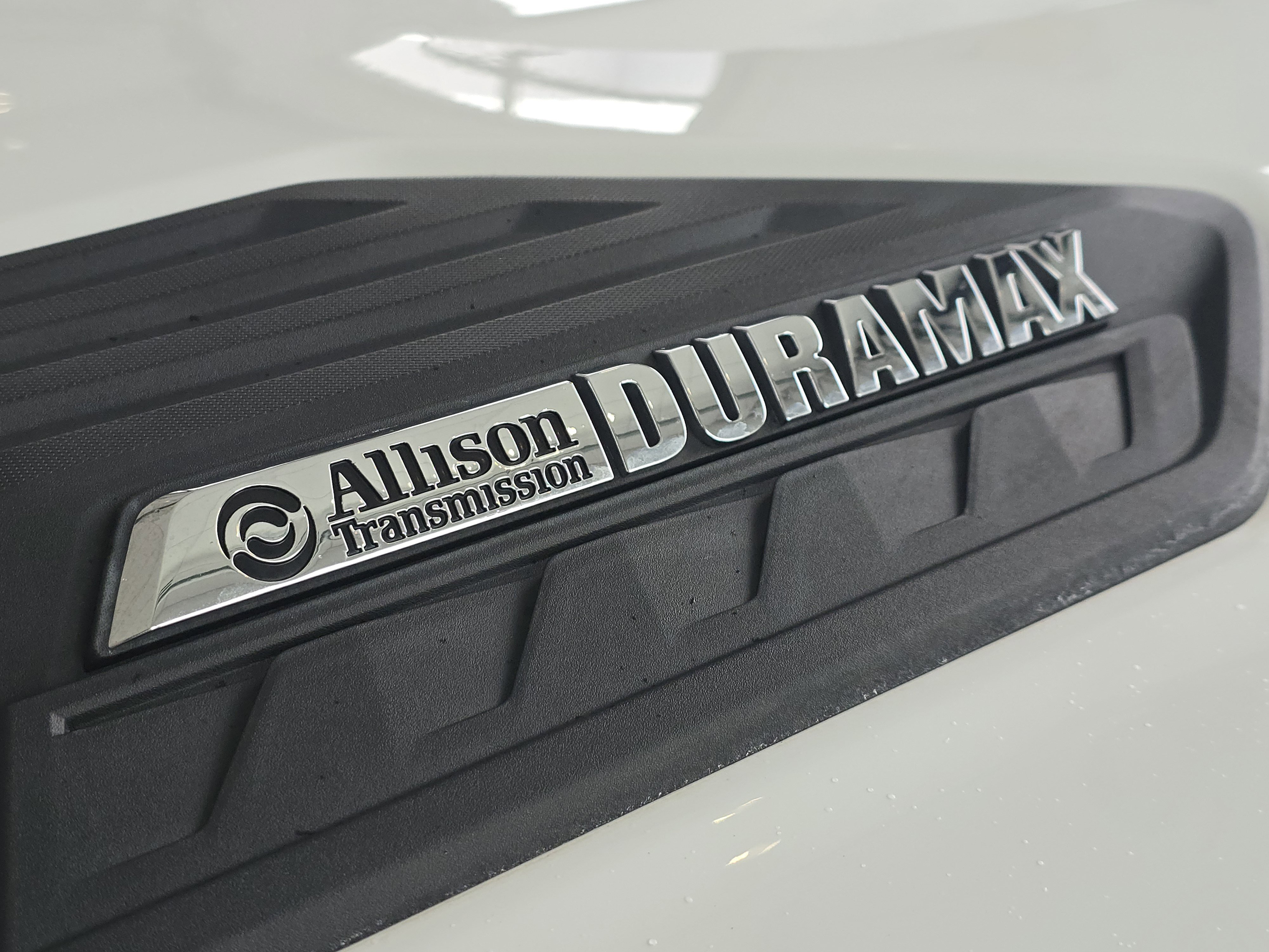 Used 2022 Chevrolet Silverado 2500 Custom w/ Custom Value Package image 12