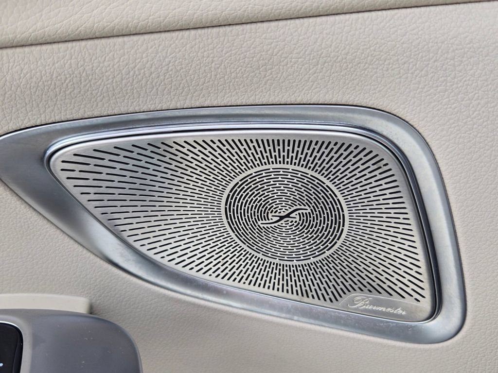 Used 2023 Mercedes-Benz C 300 Sedan image 29