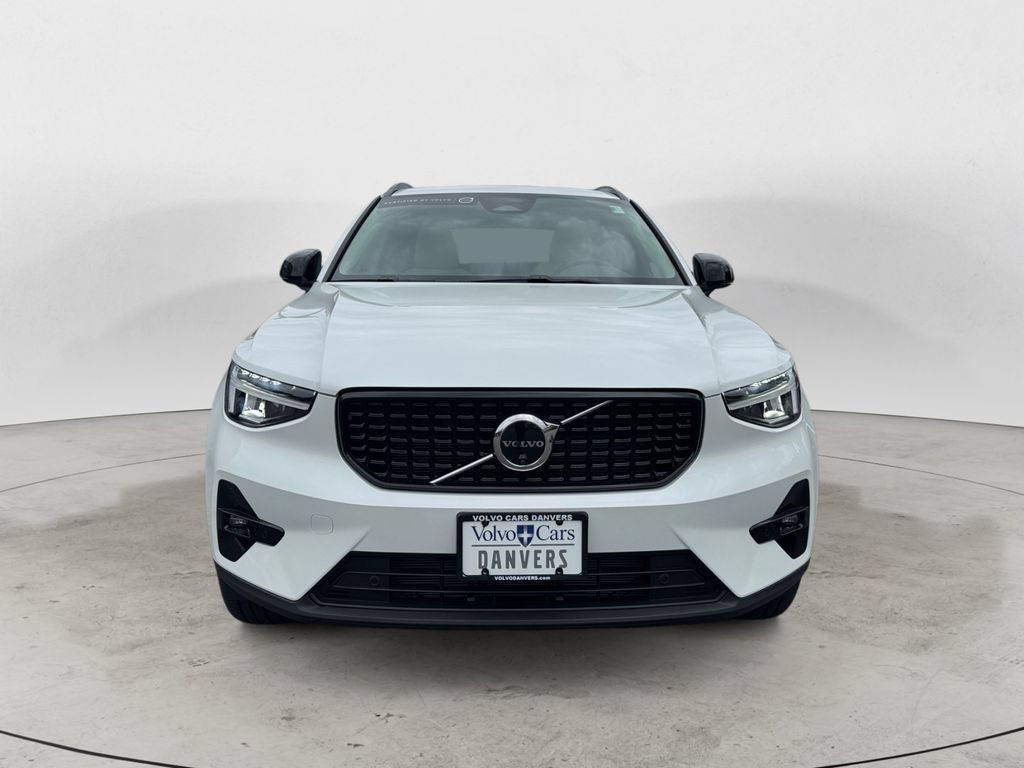 Used 2026 Volvo XC40 B5 Plus w/ Protection Package Premier AWD/4WD image 30