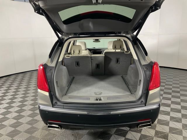 Used 2018 Cadillac XT5 Luxury w/ Driver Awareness Package image 30