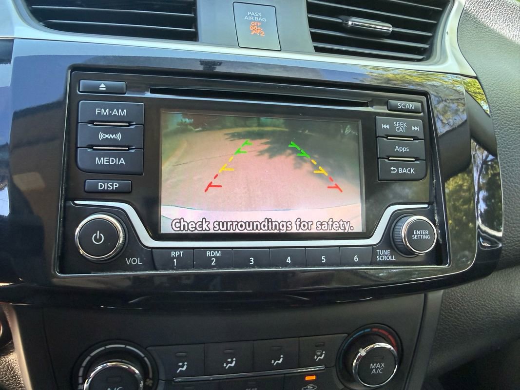 Used 2016 Nissan Sentra SV FWD image 22