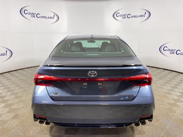 Certified 2022 Toyota Avalon Touring w/ Carpet Mat Package (TMS) FWD image 5