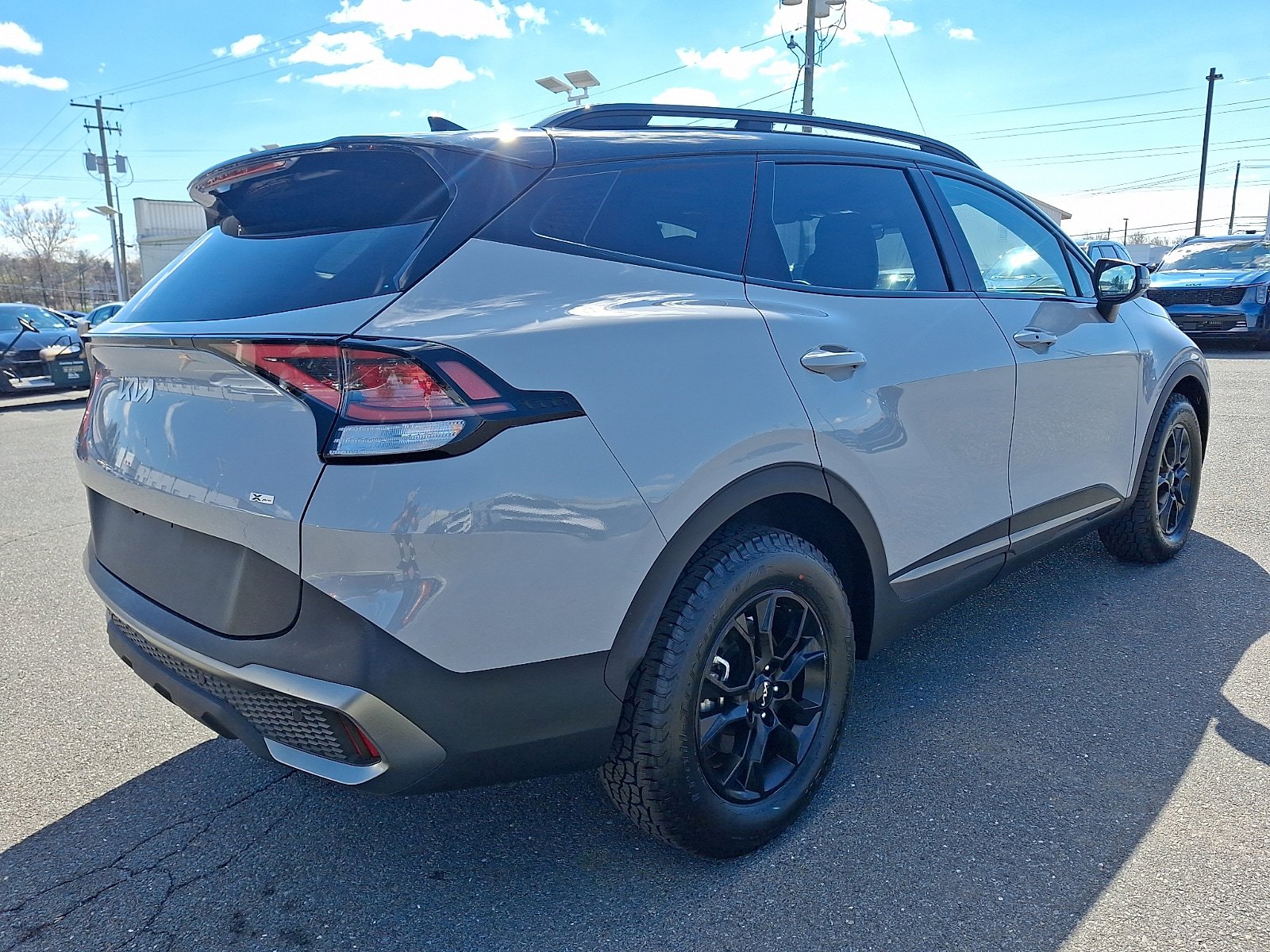 Used 2023 Kia Sportage X-Pro AWD/4WD image 3