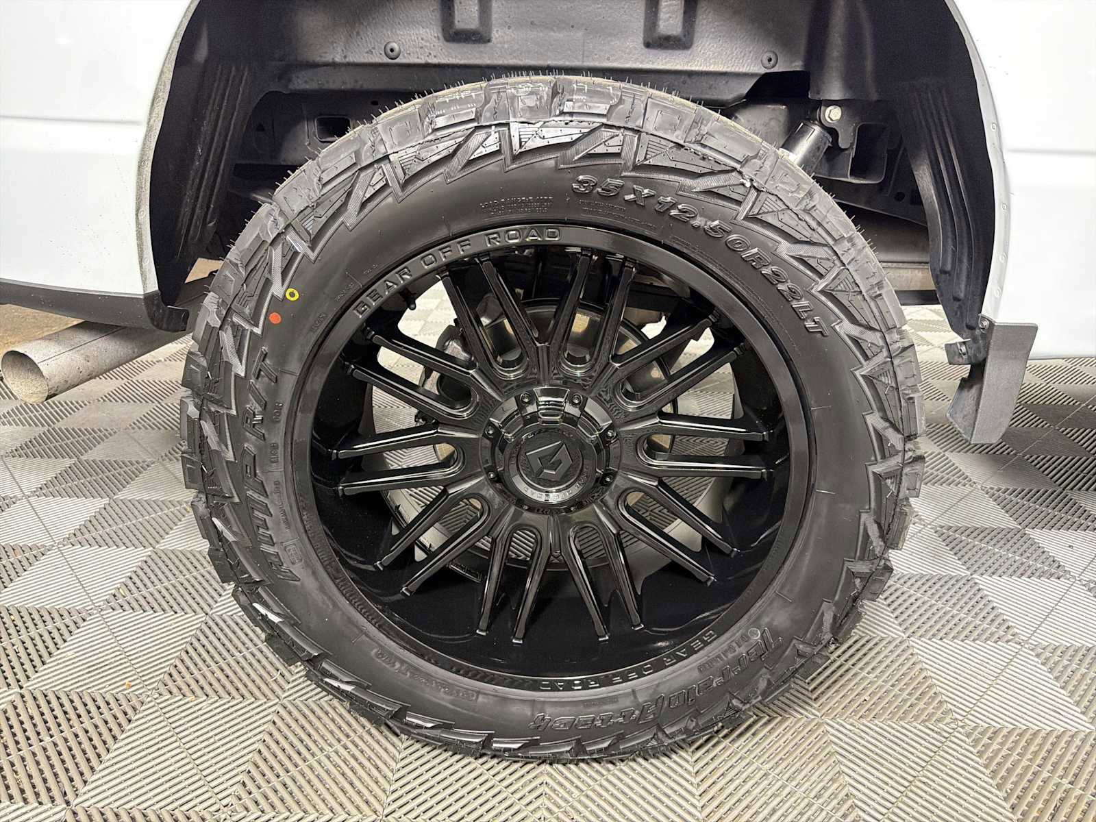 Used 2025 Ford F150 XLT w/ Equipment Group 302A MID AWD/4WD image 15