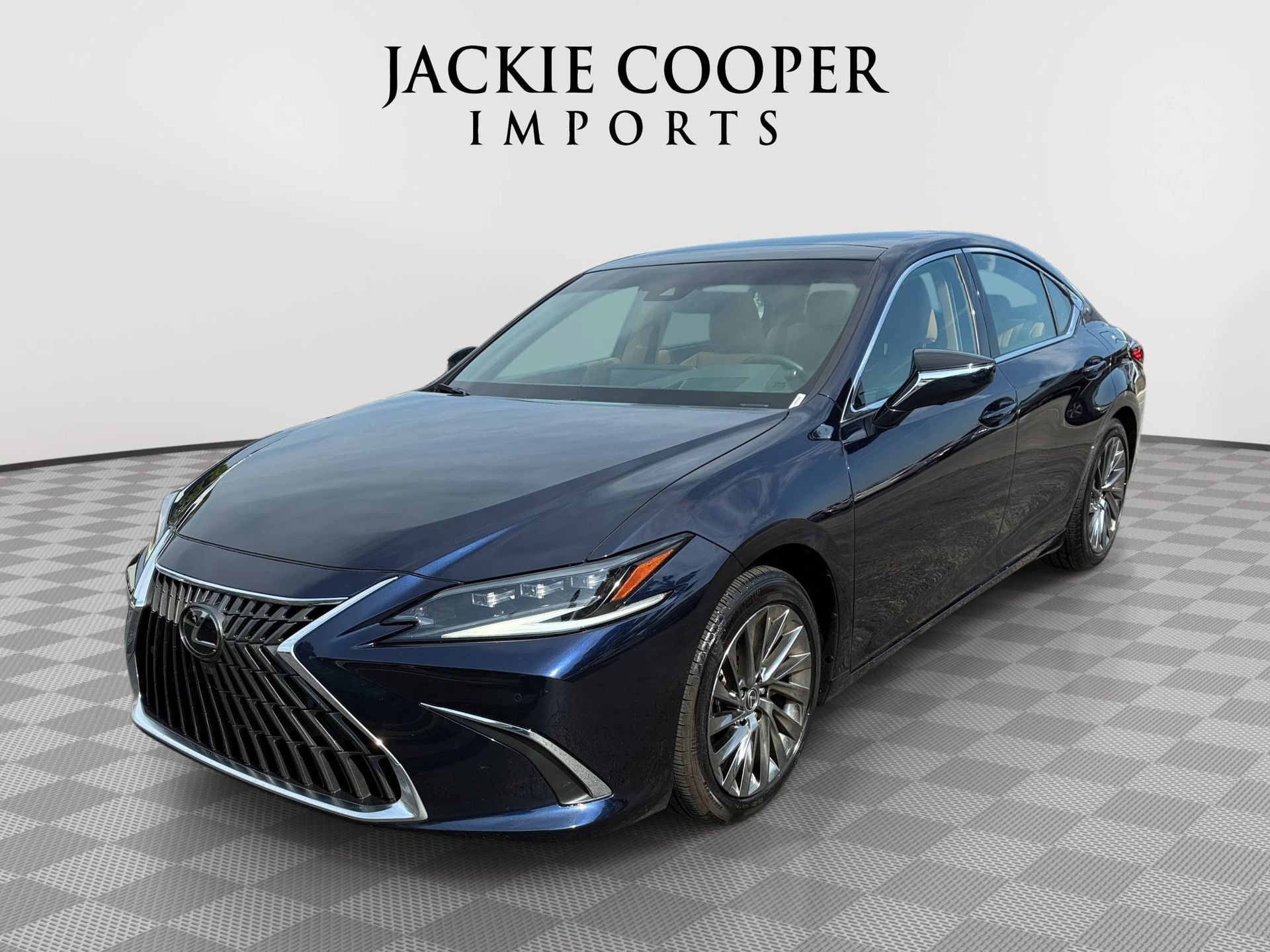 Used 2025 Lexus ES 350 Ultra Luxury w/ Accessory Package (Z1) FWD image 1