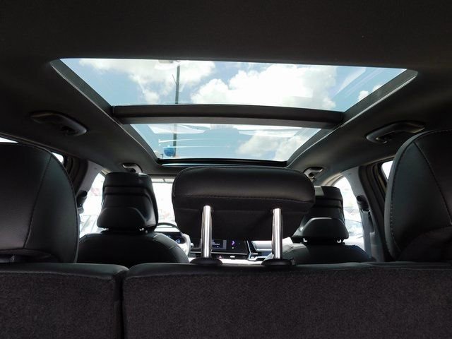 Used 2024 Kia Sportage X-Line w/ X-Line Premium Package image 12