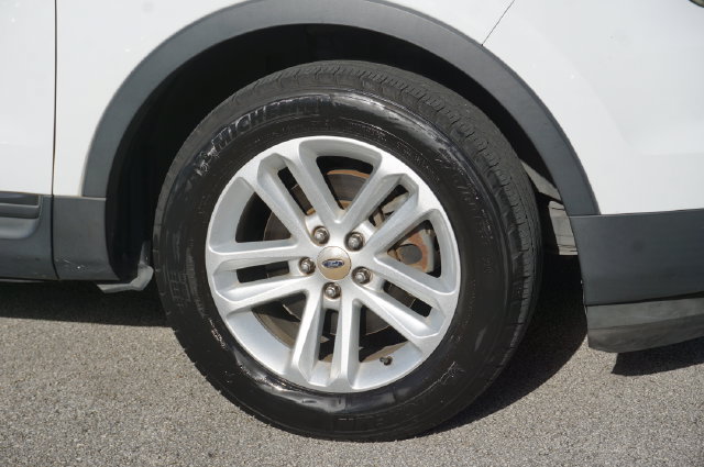 Used 2015 Ford Explorer FWD image 15